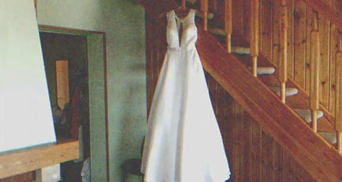Just Before Wedding, Little Girl Steals Mom’s Wedding Dress and Begs a Stranger to Buy It — Story of the Day